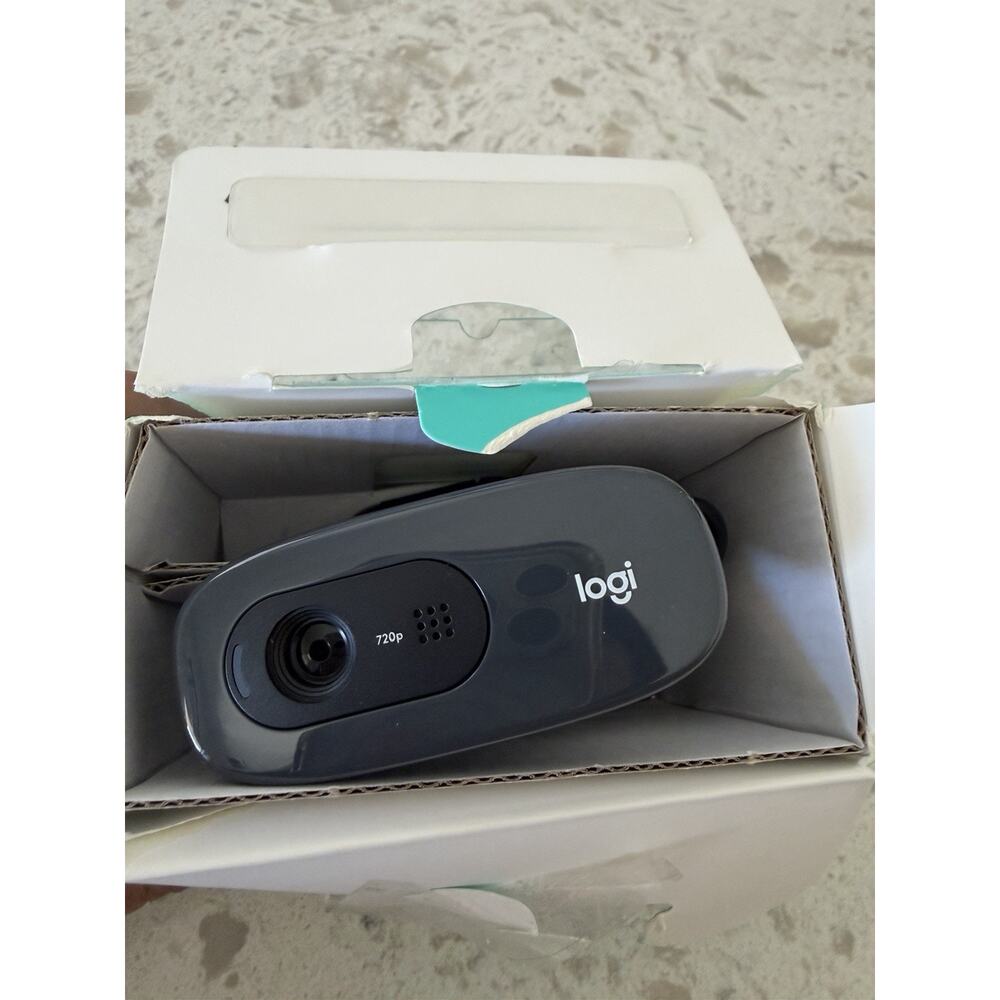 Logitech C270 Web Camera - Picture 3 of 3